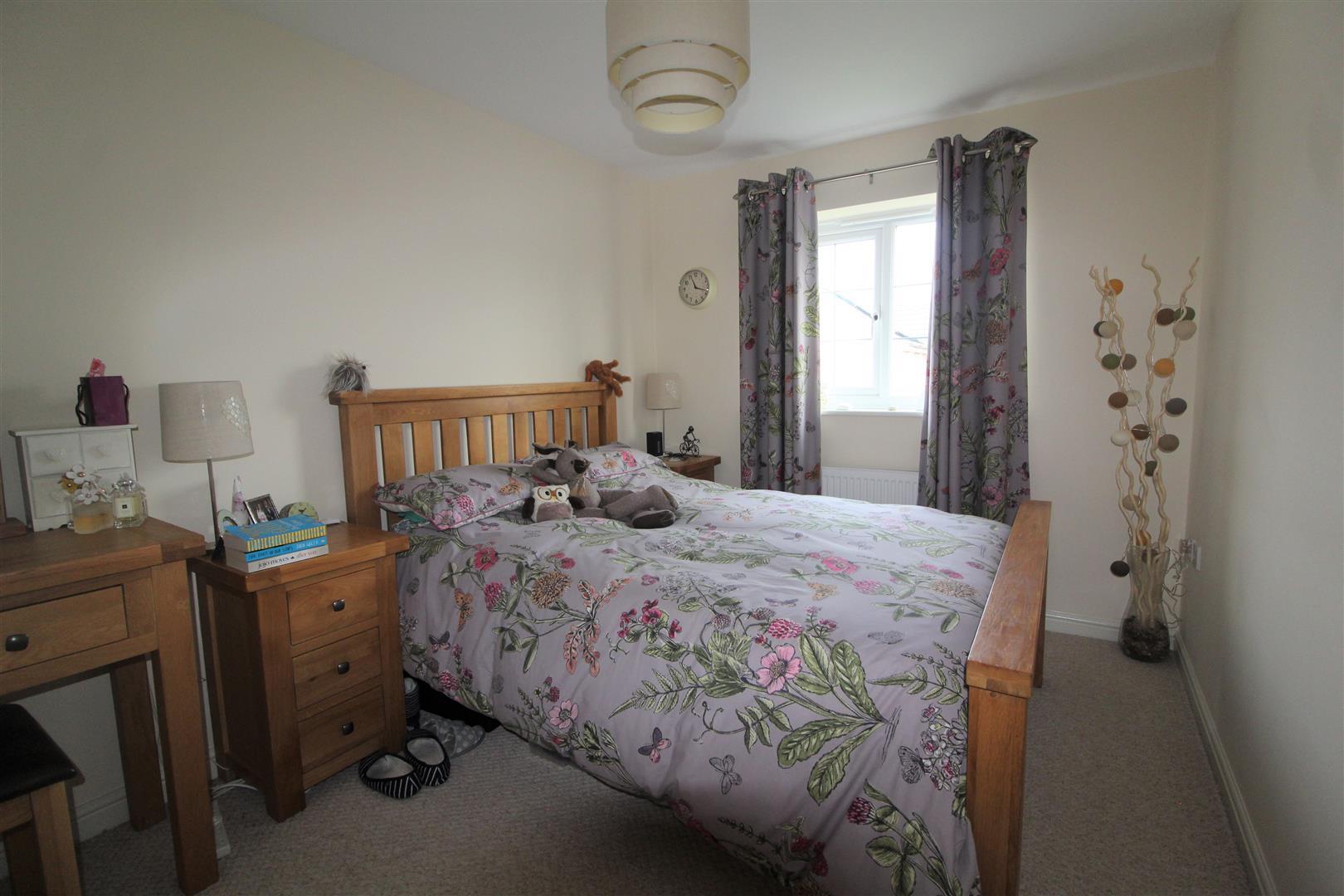 42 Heritage Way, Llanymynech, SY22 6LN Let Agreed